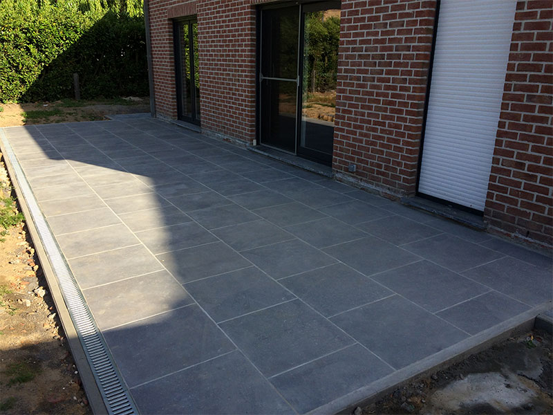 06_Pavage_allee_jardin_entree_DBA_Parcs_et_Jardins_Andy_Debacker_Cloture_Terrassement_Abattage_Elagage_Jardins_Belgique_hainaut_leuze_Tournai_mons